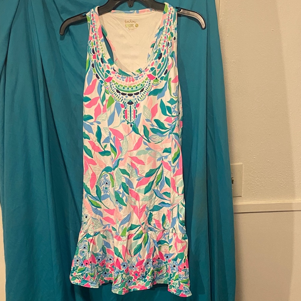 Lilly Pulitzer Luxletic Top in Blue and Pink
